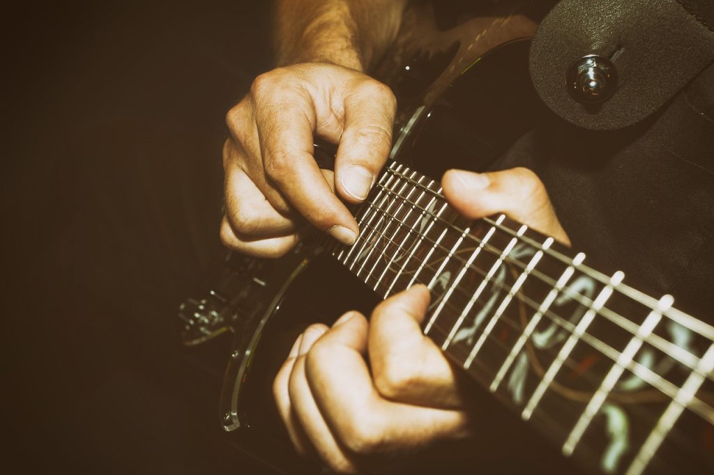 guy, man, male, people, hands, fingers, play, strum, fret, chords, guitar, music, musician, still, brown music, brown guitar-2607993.jpg